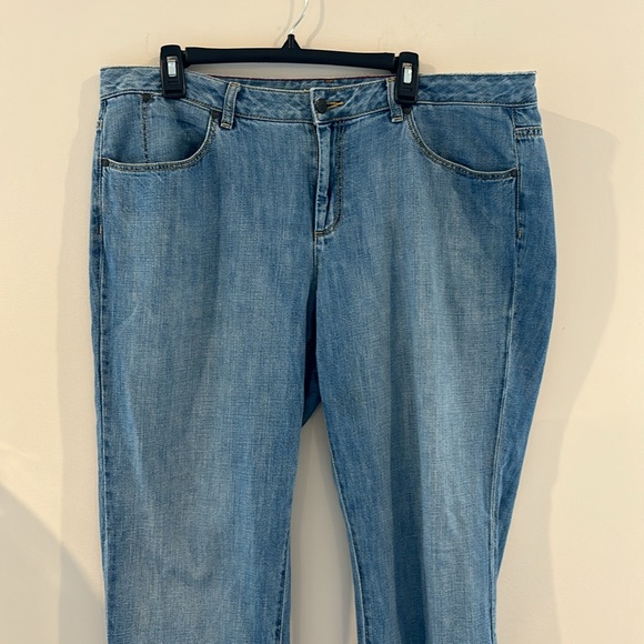 Talbot’s Heritage Straight Leg Blue Jeans 16 W - Picture 2 of 6